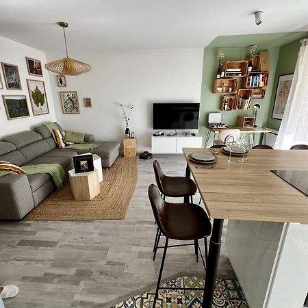 Appartamento Clovis - Hypercentre Avec Balcon Et Parking Reims Esterno foto